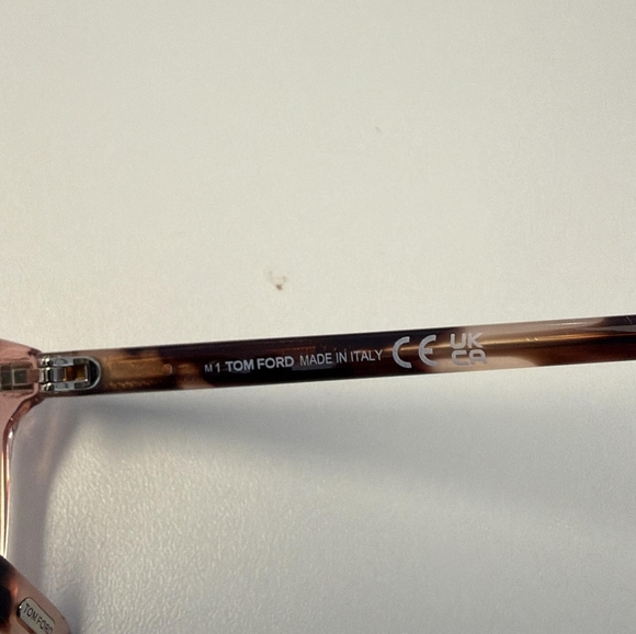 NWT,  Brand New Tom Ford FT5810-B, Woman's Eyewear Frame, Size 53X16X140 - Picture 8 of 9